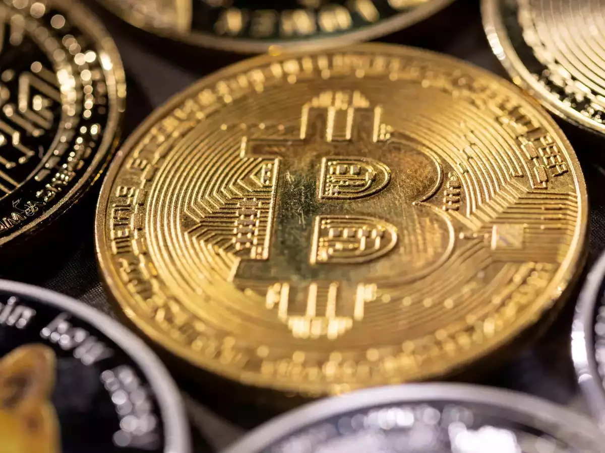 Bitcoin faces uncertain 2022 after record year