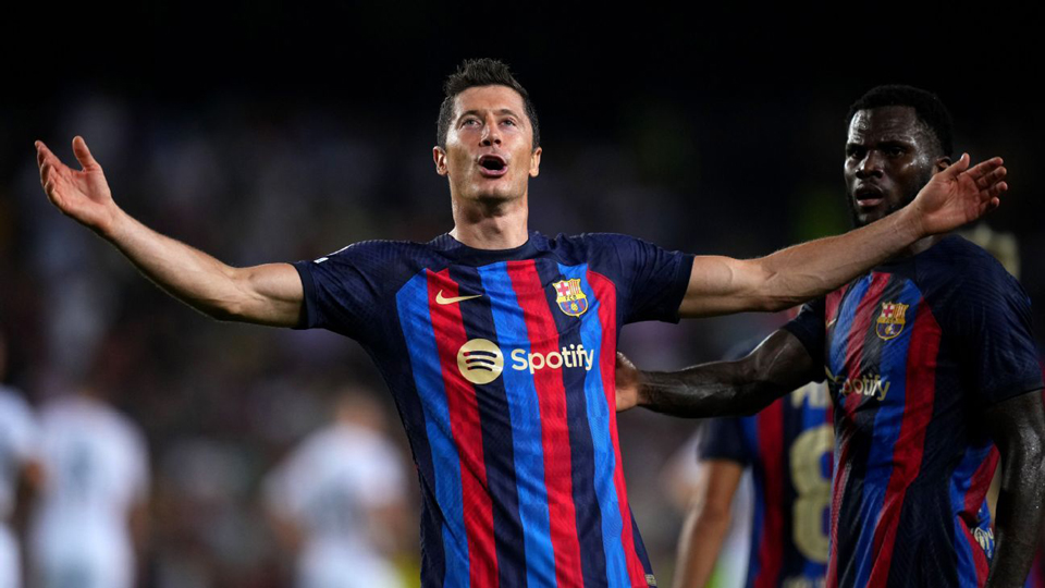 Lewandowski Scores Hat-trick As Barcelona Thrash Plzen | Sports