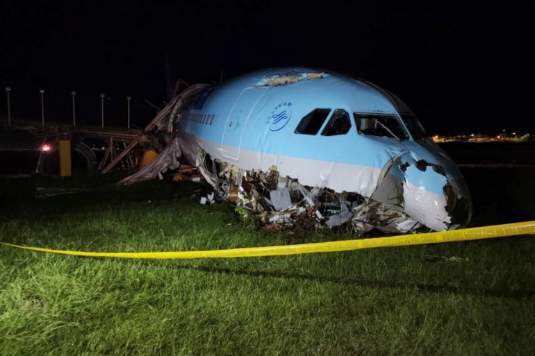 Korean Air plane overshoots runway in Philippines International