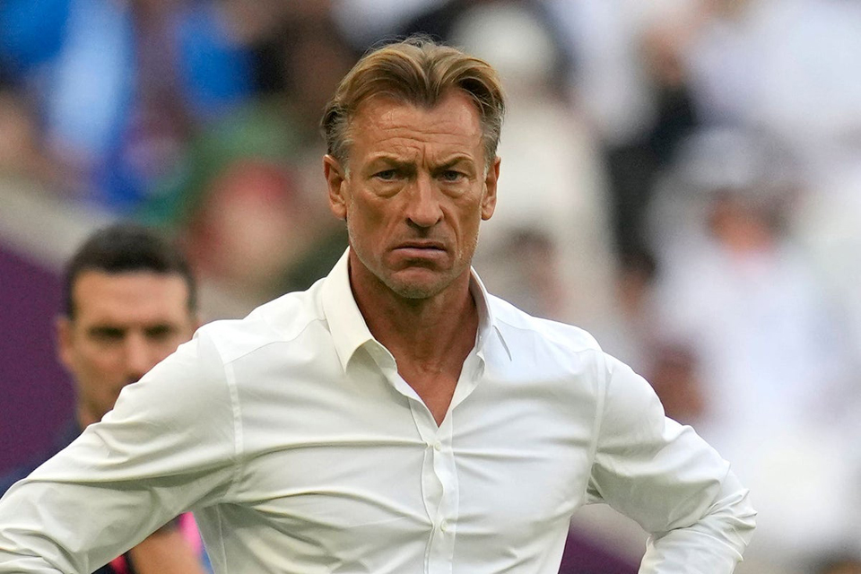 What Herve Renard said to Saudi Arabia in half-time team talk vs Argentina