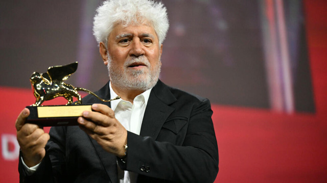 Almodovar wins top Venice prize for end-of-life film