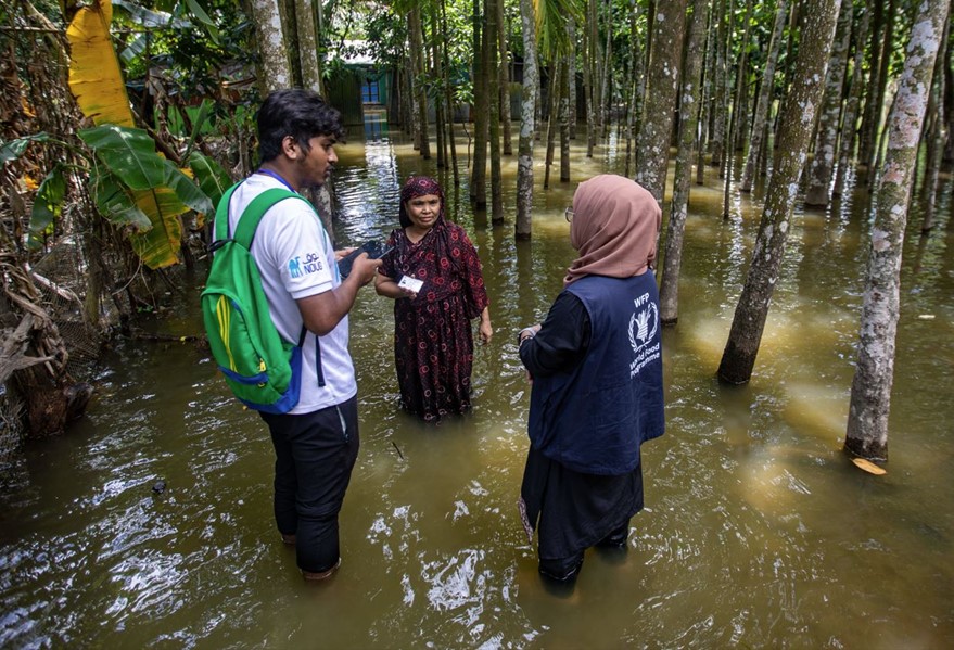 WFP continues its cash transfers assistance to flood-hit communities