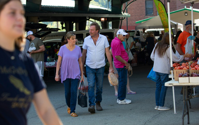 Pennsylvania's fracking industry plans to continue, whoever wins White House