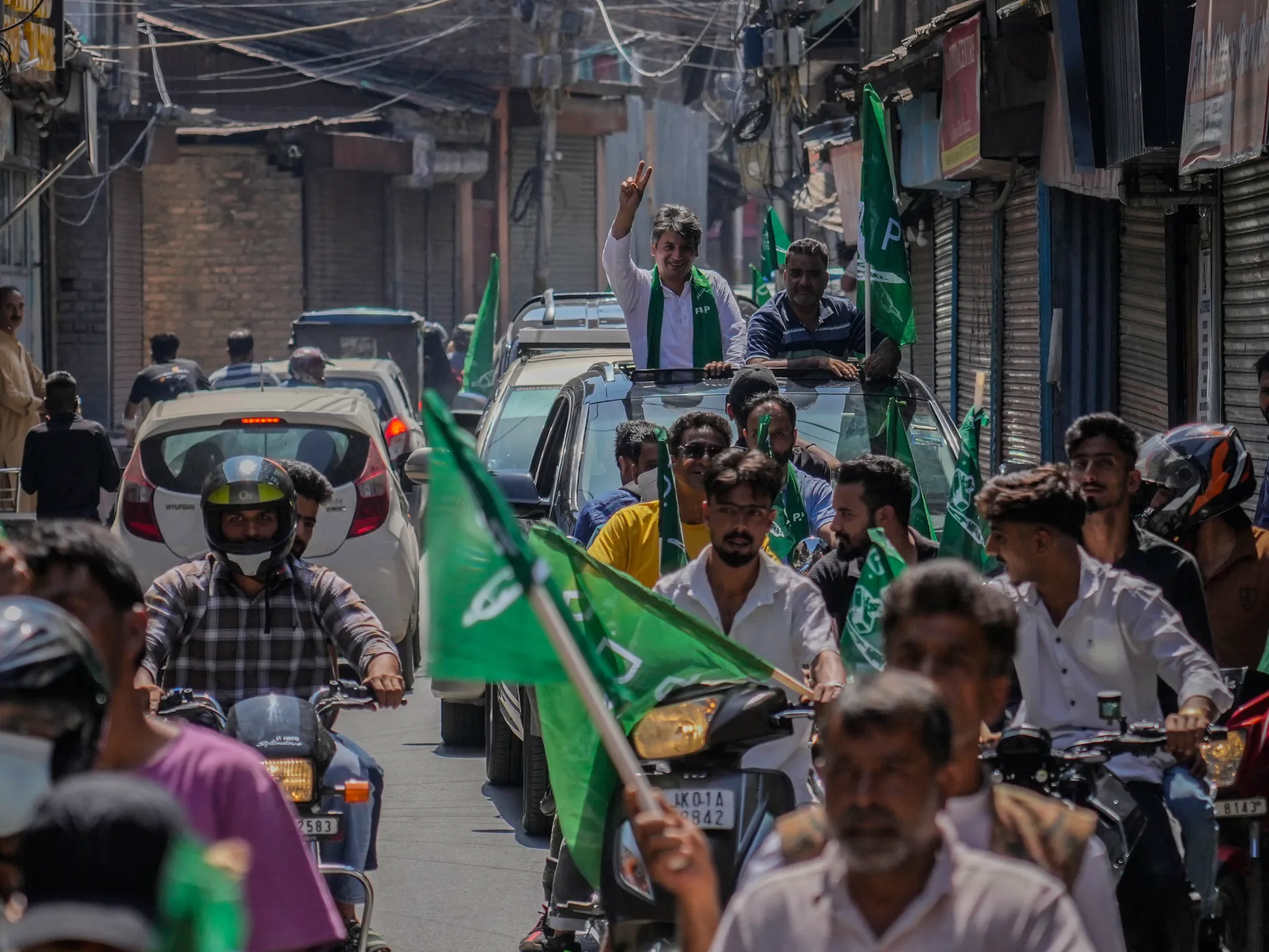 Polls open in Indian-administered Kashmir local elections: AFP