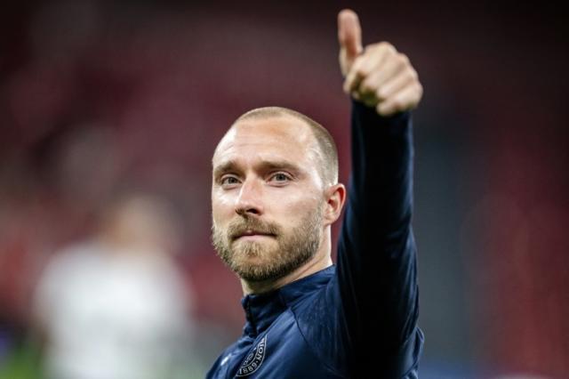 Eriksen will wait to settle Man Utd future