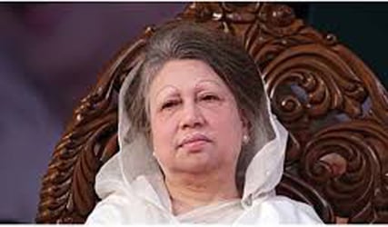 Khaleda returns home from hospital