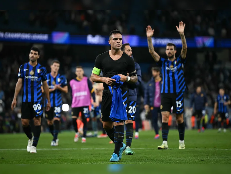 Inter on a high ahead of Milan derby as Napoli face Juve test