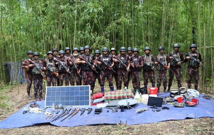 BGB seizes arms ammo from Bandarban deep forest