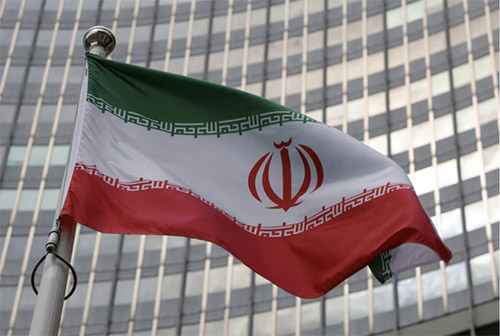 Iran arrests 12 accused of collaborating with Israel