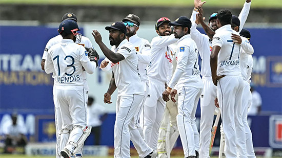 Sri Lanka beat New Zealand by 63 runs in first Test