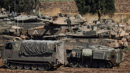 Israel official says any Lebanon ground operation to be swift 