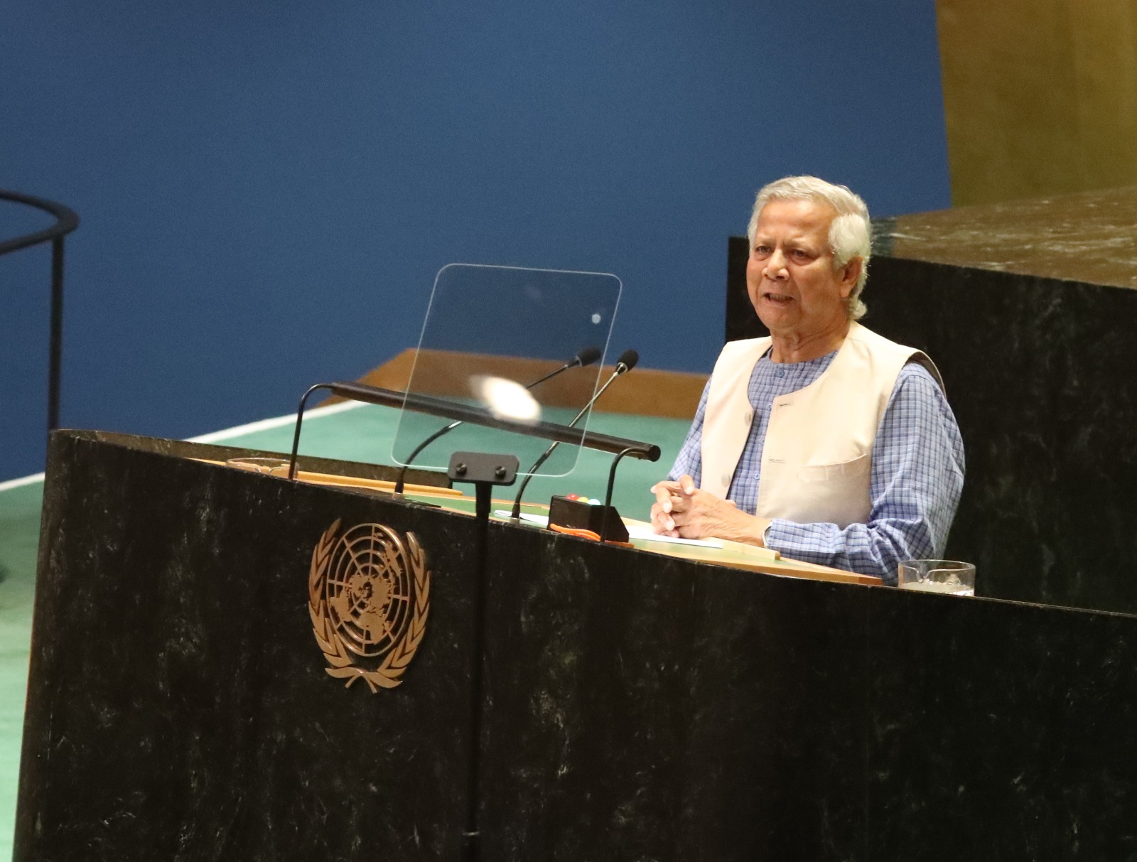 Yunus for operationalising 'Loss and Damage Fund' to address climate change