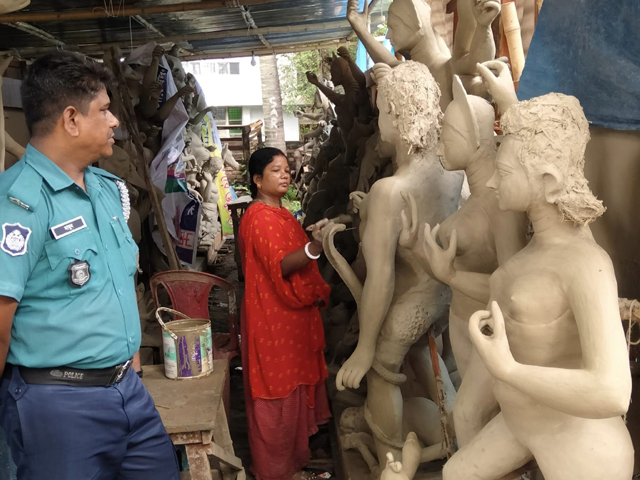 Preparations afoot for Durga Puja celebration in Rajshahi