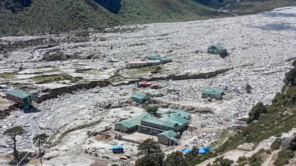 Nepalis fear more floods as climate change melts glaciers