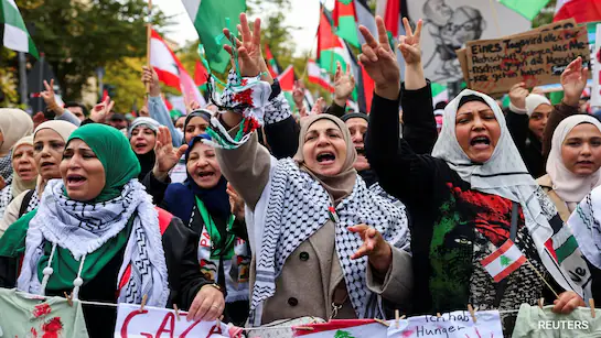 Thousands march worldwide for Gaza, Lebanon ceasefire ahead of anniversary