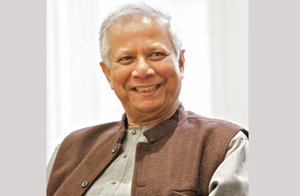 Chief Adviser exchanges greetings with devotees at Dhakeshwari Temple