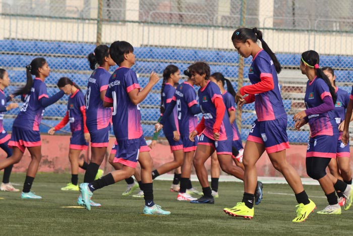 Women's football team holds 1st training in Nepal 