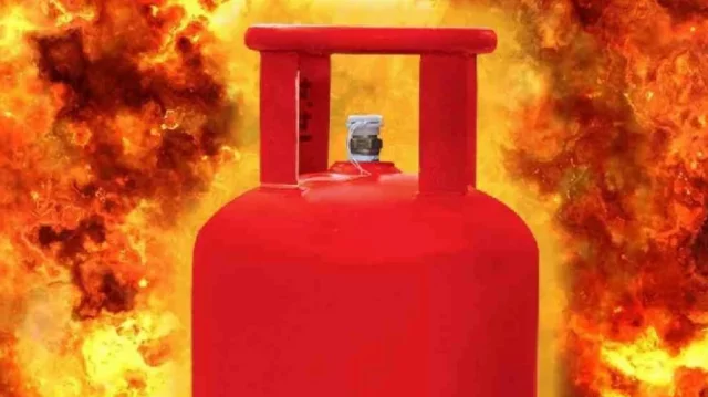 Man dies in gas cylinder explosion in Dhamrai