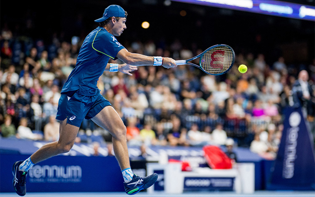 De Minaur, Tsitsipas crash out in Antwerp