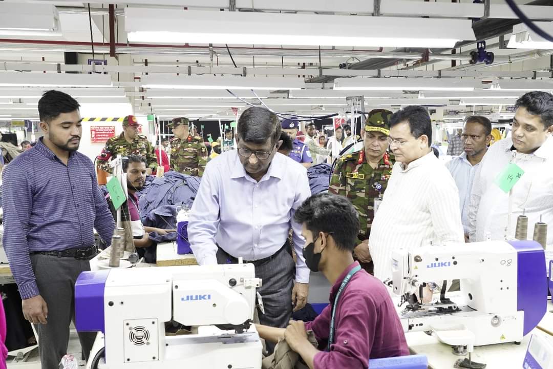 Lt Gen (retd) Hafiz, Lutfey Siddiqi visit garments industries at Savar- Ashulia