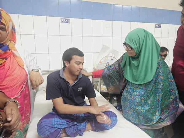 Two student movement victims undergo cornea transplant