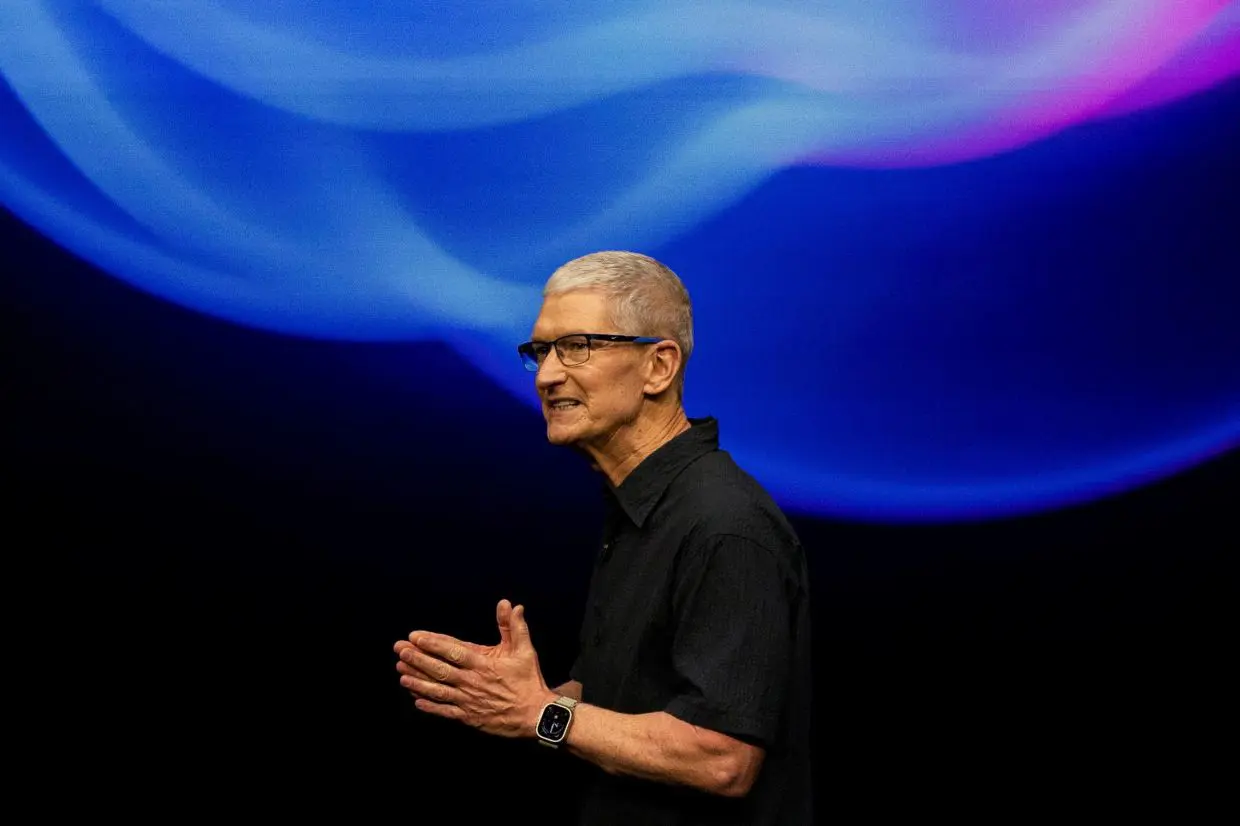 Apple CEO visits China for second time this year as sales slump