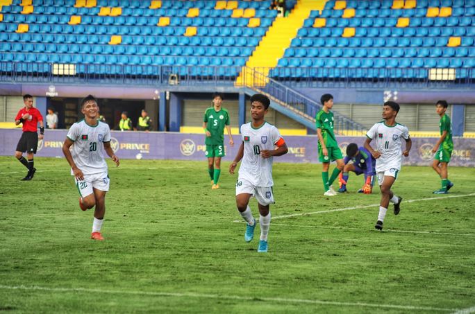 Bangladesh go goal feast against Macau