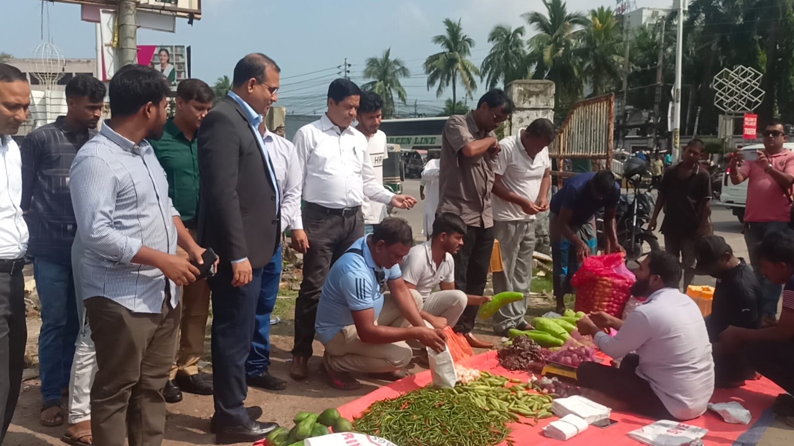 Students begin selling essential commodities in Khulna