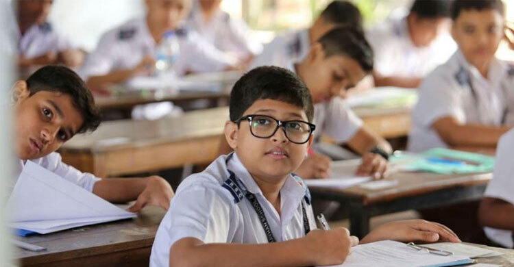 Govt. announces school admission policy for 2025