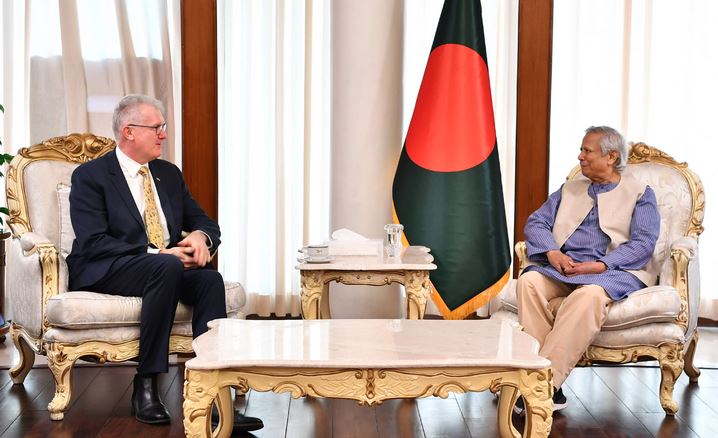 Chief Adviser urges Australia to increase regular migration from Bangladesh