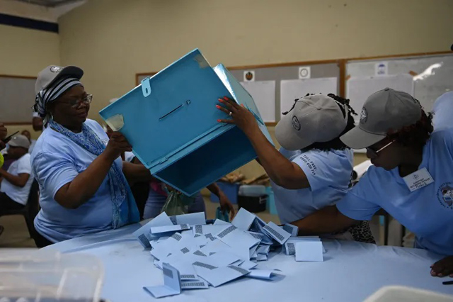 Early results show Botswana governing party losing six-decade rule