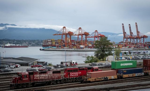 Western Canada ports face lockout over labor dispute