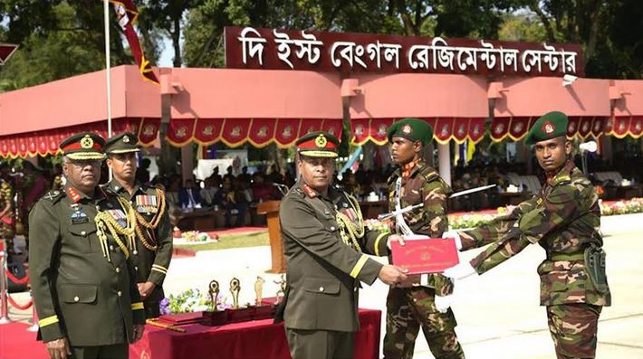 East Bengal Regiment’s ‘Army Chief Parade’ of Recruit Batch-2024 held ...