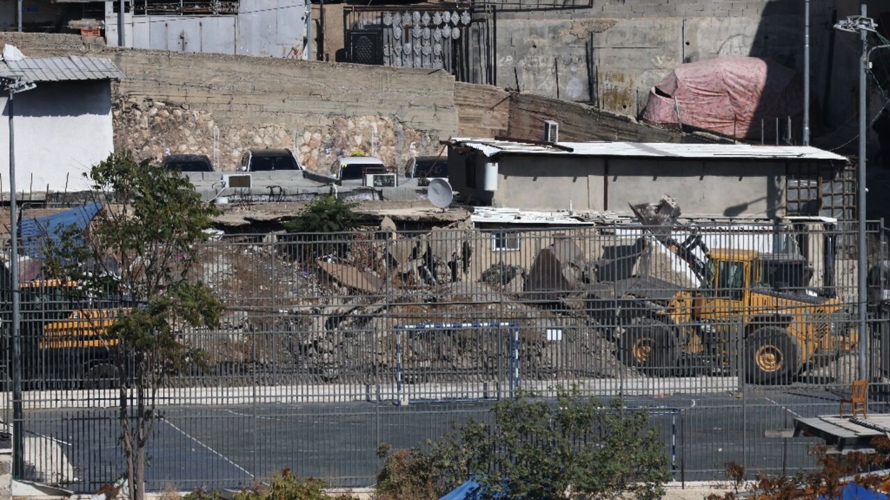 Israel demolishes seven Palestinian homes in east Jerusalem