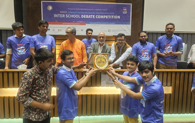 Collegiate School champion in Inter-school debate competition