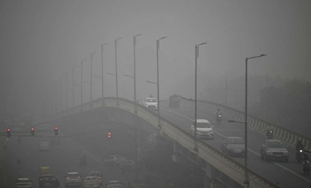 Toxic smog smothering India's capital smashes WHO limit