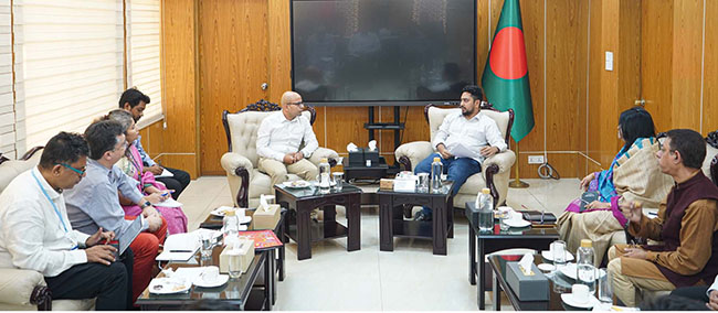 Govt. to reform media based on commission report: Nahid