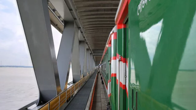 Train service on Dhaka-Benapol via Padma Bridge to begin Dec 2