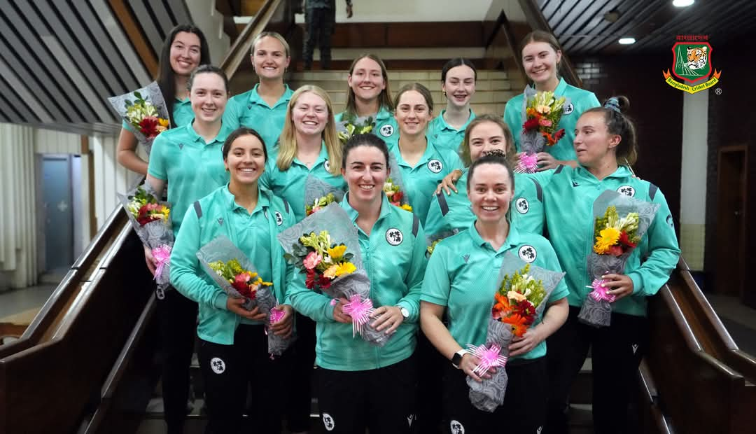 Irish women's team arrive in Dhaka