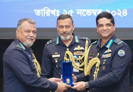 Peacetime award ceremony for best air personnel held 