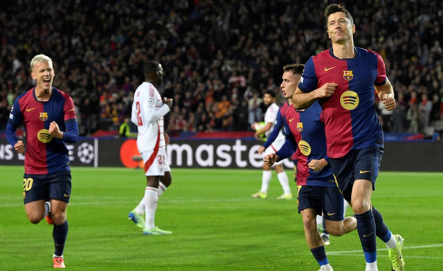 Lewandowski hits Champions League century as Barca beat Brest