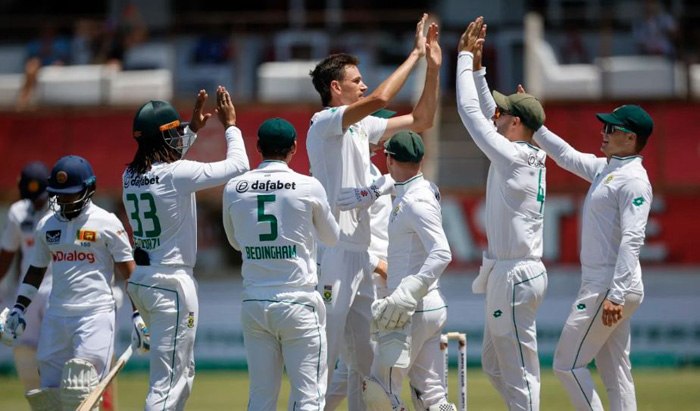 South Africa bowled out for 191 against Sri Lanka