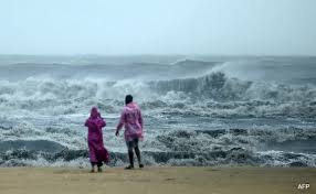 Three killed as Cyclone Fengal pummels India's south