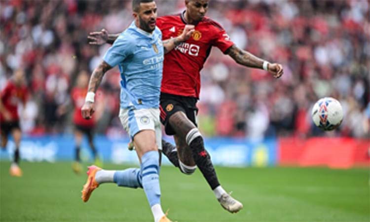 Man City host Man Utd in crisis derby, Newcastle need win