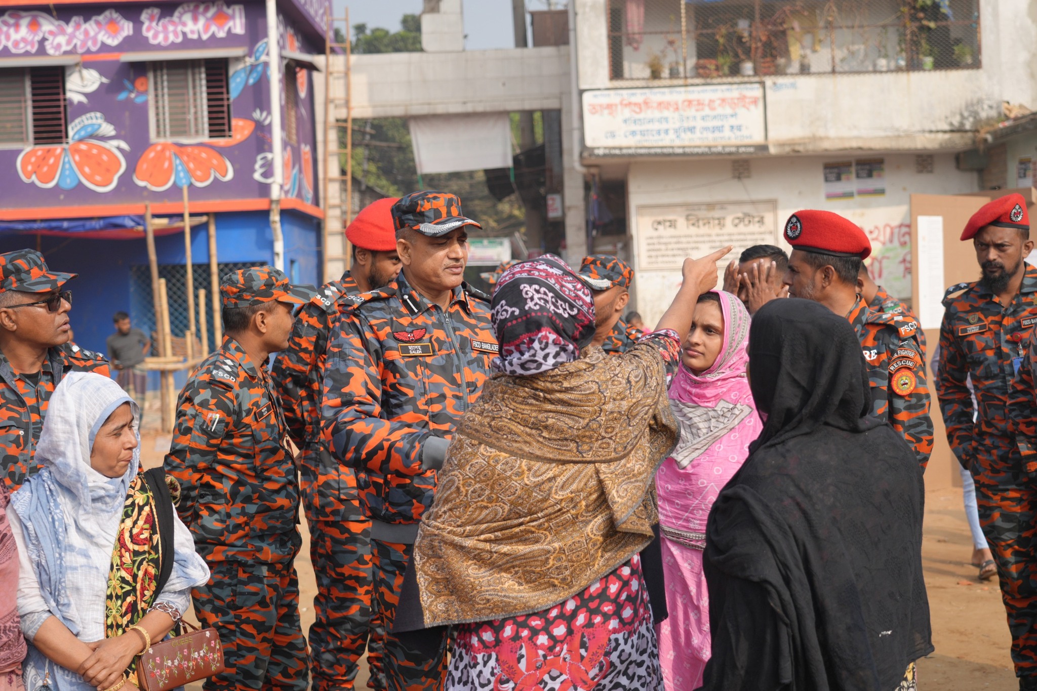 Fire service conducts awareness campaign at Karail slum