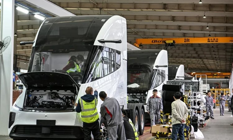 Chinese firms take on EV truck challenges