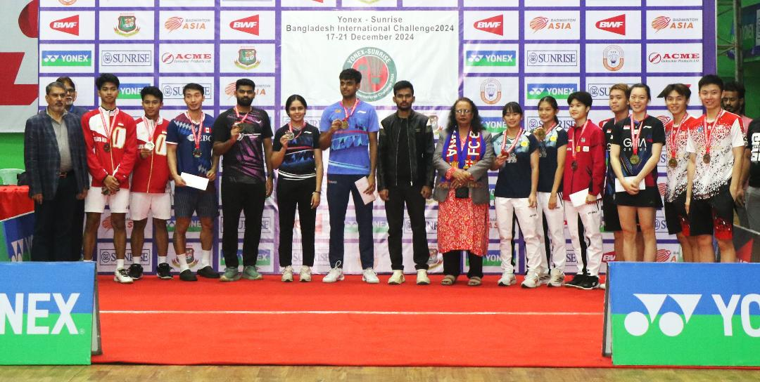 Bangladesh Int'l Badminton Challenge concludes 