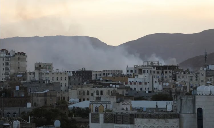 US strikes Huthi targets in Yemen, hours after rebels hit Israel