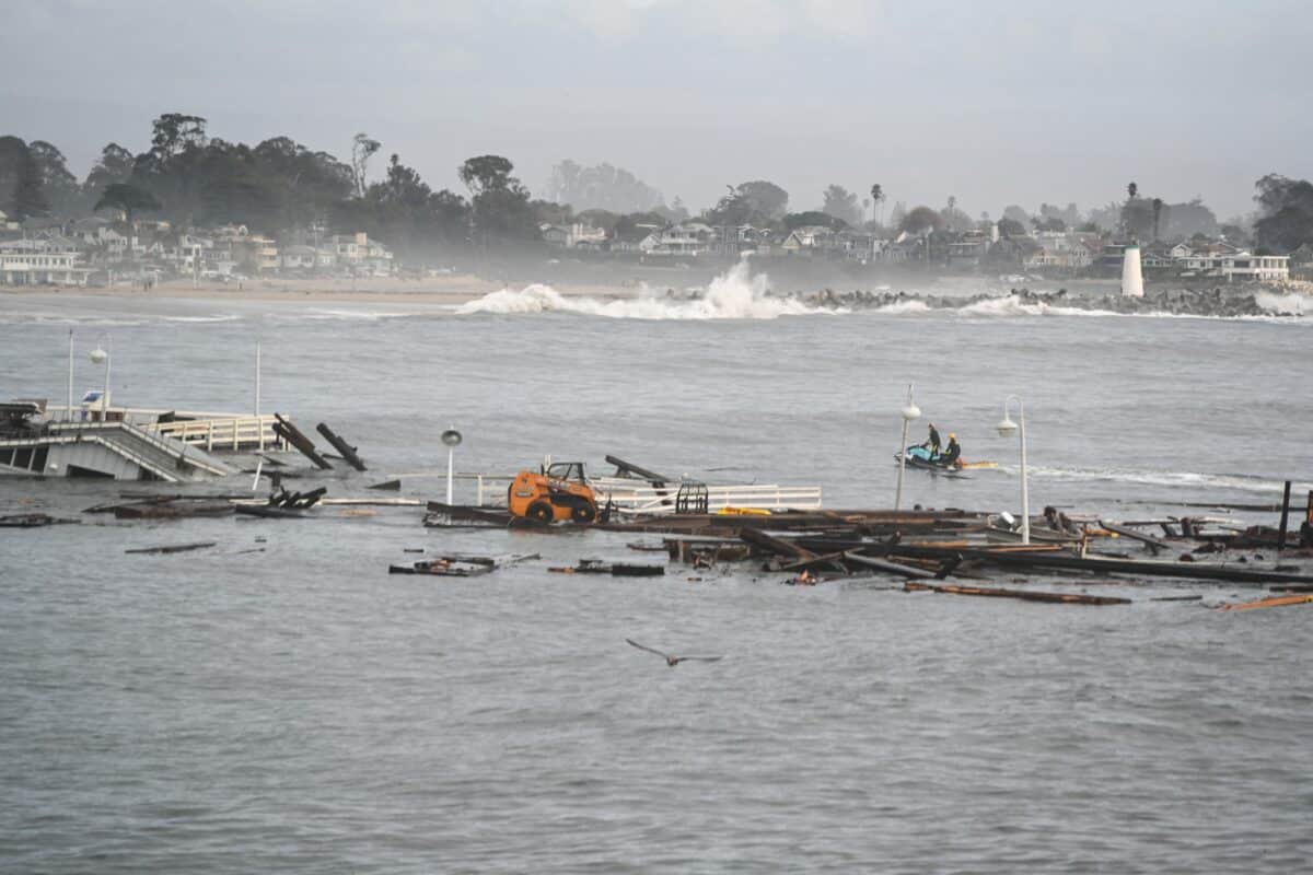 Pier breaks off, floats away in heavy California storm