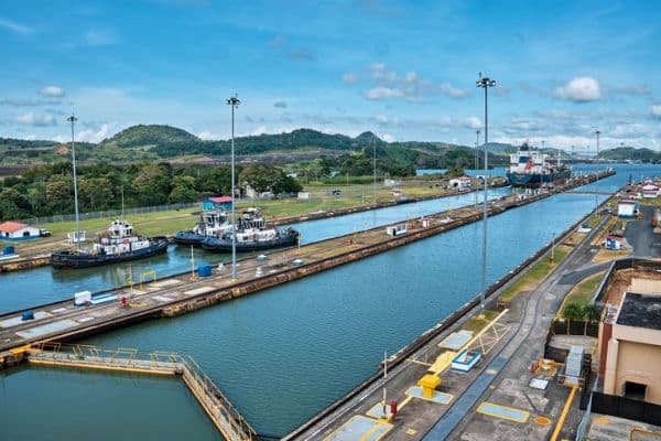 Panama leaders past and present reject Trump's threat of Canal takeover